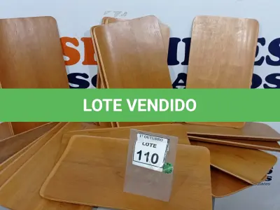 LOTE 110 - 20 PLACAS DE MADEIRA. (NO ESTADO) ATENÇÃO! FAZER A VISITAÇÃO ANTES DE ARREMATAR, NÃO SABEMOS SE FUNCIONA, LEILÃO NÃO TEM GARANTIA E NEM DEVOLUÇÃO, SUJEITO A POSSÍVEIS AVARIAS VISÍVEIS/OCULTAS E/OU AUSÊNCIA DE COMPONENTES.