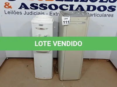 LOTE 111 - 02 BEBEDOUROS SENDO 01 PARA GARRAFÃO. (NO ESTADO) ATENÇÃO! FAZER A VISITAÇÃO ANTES DE ARREMATAR, NÃO SABEMOS SE FUNCIONA, LEILÃO NÃO TEM GARANTIA E NEM DEVOLUÇÃO, SUJEITO A POSSÍVEIS AVARIAS VISÍVEIS/OCULTAS E/OU AUSÊNCIA DE COMPONENTES.
