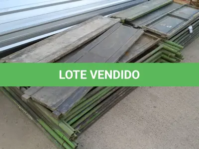 LOTE 183 - 10 PEÇAS ANDAIMES DE 1 X 1,50M COM 04 PLATAFORMA DE 1,50M. (NO ESTADO, NÃO SABEMOS SE FUNCIONA. LEILÃO NÃO TEM GARANTIA E NEM DEVOLUÇÃO, SUJEITO A POSSÍVEIS AVARIAS VISÍVEIS/OCULTAS E/OU AUSÊNCIA DE COMPONENTES)