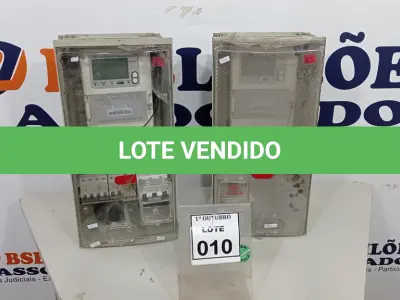 LOTE 010 - 02 RELÓGIOS COM DISJUNTORES PARA ENERGIA SOLAR. (NO ESTADO) ATENÇÃO! FAZER A VISITAÇÃO ANTES DE ARREMATAR, NÃO SABEMOS SE FUNCIONA, LEILÃO NÃO TEM GARANTIA E NEM DEVOLUÇÃO, SUJEITO A POSSÍVEIS AVARIAS VISÍVEIS/OCULTAS E/OU AUSÊNCIA DE COMPONENTES.