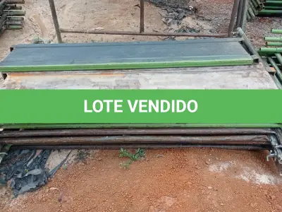 LOTE 165 - 10 PEÇAS ANDAIMES DE 1 X 1,50M COM 04 PLATAFORMA DE 1,50M. (NO ESTADO, NÃO SABEMOS SE FUNCIONA. LEILÃO NÃO TEM GARANTIA E NEM DEVOLUÇÃO, SUJEITO A POSSÍVEIS AVARIAS VISÍVEIS/OCULTAS E/OU AUSÊNCIA DE COMPONENTES)