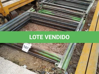 LOTE 186 - 10 PEÇAS ANDAIMES DE 1 X 1M. (NO ESTADO, NÃO SABEMOS SE FUNCIONA. LEILÃO NÃO TEM GARANTIA E NEM DEVOLUÇÃO, SUJEITO A POSSÍVEIS AVARIAS VISÍVEIS/OCULTAS E/OU AUSÊNCIA DE COMPONENTES)