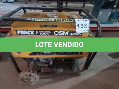LOTE 133 - 01 GERADOR DE ENERGIA CSM MONOFÁSICO 9 KVA GASOLINA MARCA CSM. (NO ESTADO, NÃO SABEMOS SE FUNCIONA. LEILÃO NÃO TEM GARANTIA E NEM DEVOLUÇÃO, SUJEITO A POSSÍVEIS AVARIAS VISÍVEIS/OCULTAS E/OU AUSÊNCIA DE COMPONENTES)
