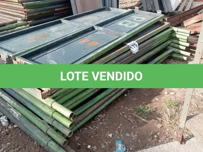 LOTE 179 - 10 PEÇAS ANDAIMES DE 1 X 1,50M COM 04 PLATAFORMA DE 1,50M. (NO ESTADO, NÃO SABEMOS SE FUNCIONA. LEILÃO NÃO TEM GARANTIA E NEM DEVOLUÇÃO, SUJEITO A POSSÍVEIS AVARIAS VISÍVEIS/OCULTAS E/OU AUSÊNCIA DE COMPONENTES)