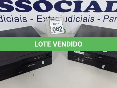 LOTE 062 - 02 MICRO COMPUTADORES MARCA POSITIVO. (NO ESTADO) ATENÇÃO! FAZER A VISITAÇÃO ANTES DE ARREMATAR, NÃO SABEMOS SE FUNCIONA, LEILÃO NÃO TEM GARANTIA E NEM DEVOLUÇÃO, SUJEITO A POSSÍVEIS AVARIAS VISÍVEIS/OCULTAS E/OU AUSÊNCIA DE COMPONENTES.