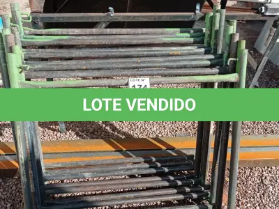 LOTE 174 - 10 PEÇAS ANDAIMES DE 1 X 1M. (NO ESTADO, NÃO SABEMOS SE FUNCIONA. LEILÃO NÃO TEM GARANTIA E NEM DEVOLUÇÃO, SUJEITO A POSSÍVEIS AVARIAS VISÍVEIS/OCULTAS E/OU AUSÊNCIA DE COMPONENTES)