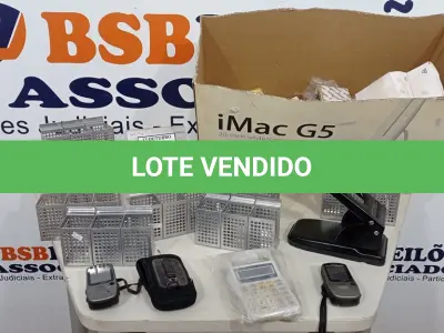 LOTE 074 - 01 LOTE COM GRANDE QUANTIDADE DE BLOCOS DE NOTAS, SUPORTES DE CANETAS E MATERIAIS DE ESCRITÓRIO DIVERSOS. (NO ESTADO) ATENÇÃO! FAZER A VISITAÇÃO ANTES DE ARREMATAR, NÃO SABEMOS SE FUNCIONA, LEILÃO NÃO TEM GARANTIA E NEM DEVOLUÇÃO, SUJEITO A POSSÍVEIS AVARIAS VISÍVEIS/OCULTAS E/OU AUSÊNCIA DE COMPONENTES.
