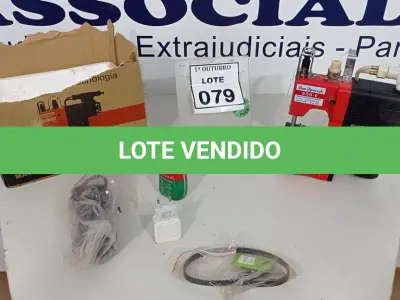 LOTE 079 - 01 MÁQUINA DE COSTURA INDUSTRIAL. (NO ESTADO) ATENÇÃO! FAZER A VISITAÇÃO ANTES DE ARREMATAR, NÃO SABEMOS SE FUNCIONA, LEILÃO NÃO TEM GARANTIA E NEM DEVOLUÇÃO, SUJEITO A POSSÍVEIS AVARIAS VISÍVEIS/OCULTAS E/OU AUSÊNCIA DE COMPONENTES.