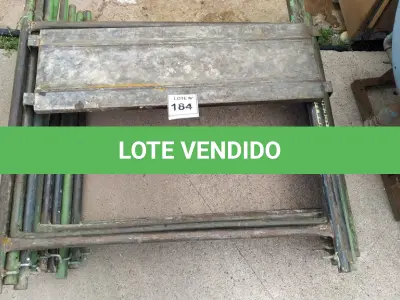 LOTE 184 - 10 PEÇAS ANDAIMES DE 1 X 1M COM 01 PLATAFORMA. (NO ESTADO, NÃO SABEMOS SE FUNCIONA. LEILÃO NÃO TEM GARANTIA E NEM DEVOLUÇÃO, SUJEITO A POSSÍVEIS AVARIAS VISÍVEIS/OCULTAS E/OU AUSÊNCIA DE COMPONENTES)