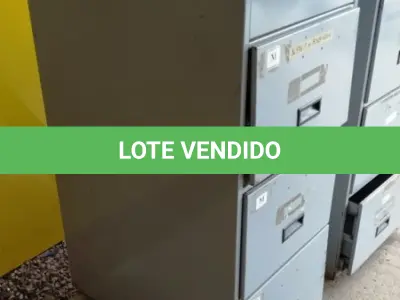 LOTE 510 - 01 ARQUIVO DE AÇO COM 04 GAVETAS. (NO ESTADO) ATENÇÃO! FAZER A VISITAÇÃO ANTES DE ARREMATAR, NÃO SABEMOS SE FUNCIONA, LEILÃO NÃO TEM GARANTIA E NEM DEVOLUÇÃO, SUJEITO A POSSÍVEIS AVARIAS VISÍVEIS/OCULTAS E/OU AUSÊNCIA DE COMPONENTES.