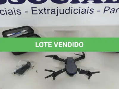 LOTE 118 - 01 DRONE COM CÂMERA . (NO ESTADO, NÃO SABEMOS SE FUNCIONA. LEILÃO NÃO TEM GARANTIA E NEM DEVOLUÇÃO, SUJEITO A POSSÍVEIS AVARIAS VISÍVEIS/OCULTAS E/OU AUSÊNCIA DE COMPONENTES)