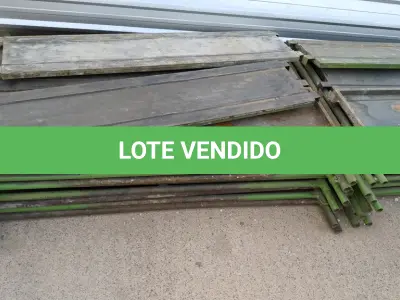 LOTE 183 - 10 PEÇAS ANDAIMES DE 1 X 1,50M COM 04 PLATAFORMA DE 1,50M. (NO ESTADO, NÃO SABEMOS SE FUNCIONA. LEILÃO NÃO TEM GARANTIA E NEM DEVOLUÇÃO, SUJEITO A POSSÍVEIS AVARIAS VISÍVEIS/OCULTAS E/OU AUSÊNCIA DE COMPONENTES)
