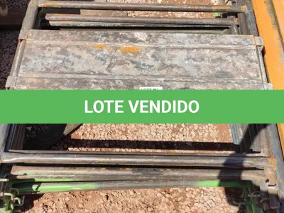 LOTE 195 - 10 PEÇAS ANDAIMES DE 1 X 1M COM 01 PLATAFORMA. (NO ESTADO, NÃO SABEMOS SE FUNCIONA. LEILÃO NÃO TEM GARANTIA E NEM DEVOLUÇÃO, SUJEITO A POSSÍVEIS AVARIAS VISÍVEIS/OCULTAS E/OU AUSÊNCIA DE COMPONENTES)