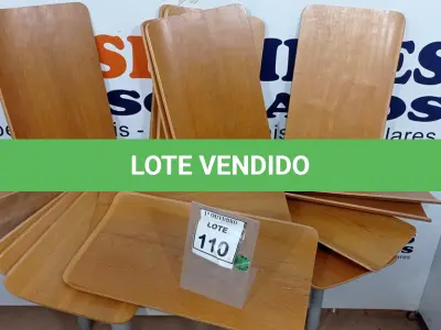 LOTE 110 - 20 PLACAS DE MADEIRA. (NO ESTADO) ATENÇÃO! FAZER A VISITAÇÃO ANTES DE ARREMATAR, NÃO SABEMOS SE FUNCIONA, LEILÃO NÃO TEM GARANTIA E NEM DEVOLUÇÃO, SUJEITO A POSSÍVEIS AVARIAS VISÍVEIS/OCULTAS E/OU AUSÊNCIA DE COMPONENTES.