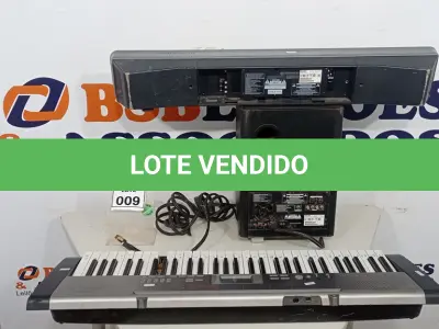 LOTE 009 - 01 HOME THEATER SOUND BAR MARCA PHILIPS E 01 TECLADO MUSICAL. (NO ESTADO) ATENÇÃO! FAZER A VISITAÇÃO ANTES DE ARREMATAR, NÃO SABEMOS SE FUNCIONA, LEILÃO NÃO TEM GARANTIA E NEM DEVOLUÇÃO, SUJEITO A POSSÍVEIS AVARIAS VISÍVEIS/OCULTAS E/OU AUSÊNCIA DE COMPONENTES.