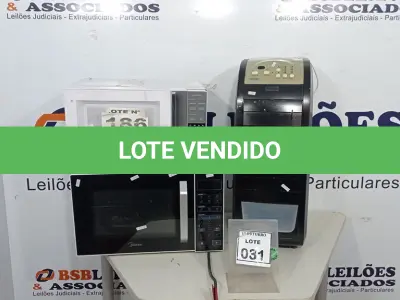 LOTE 031 - 02 MICRO-ONDAS MARCAS MIDEA E ELECTROLUX E 01 CLIMATIZADOR DE AR MARCA PHILCO. (NO ESTADO) ATENÇÃO! FAZER A VISITAÇÃO ANTES DE ARREMATAR, NÃO SABEMOS SE FUNCIONA, LEILÃO NÃO TEM GARANTIA E NEM DEVOLUÇÃO, SUJEITO A POSSÍVEIS AVARIAS VISÍVEIS/OCULTAS E/OU AUSÊNCIA DE COMPONENTES.