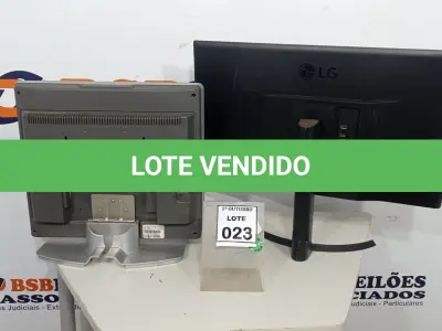 LOTE 023 - 01 MONITOR LCD 32’’ MARCA LG E 01 MONITOR TV MARCA PHILIPS. (NO ESTADO) ATENÇÃO! FAZER A VISITAÇÃO ANTES DE ARREMATAR, NÃO SABEMOS SE FUNCIONA, LEILÃO NÃO TEM GARANTIA E NEM DEVOLUÇÃO, SUJEITO A POSSÍVEIS AVARIAS VISÍVEIS/OCULTAS E/OU AUSÊNCIA DE COMPONENTES.