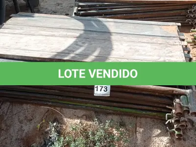LOTE 173 - 10 PEÇAS ANDAIMES DE 1 X 1,50M COM 04 PLATAFORMA DE 1,50M. (NO ESTADO, NÃO SABEMOS SE FUNCIONA. LEILÃO NÃO TEM GARANTIA E NEM DEVOLUÇÃO, SUJEITO A POSSÍVEIS AVARIAS VISÍVEIS/OCULTAS E/OU AUSÊNCIA DE COMPONENTES)