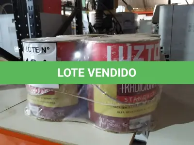 LOTE 191 - 04 LATAS DE ESMALTE SINTÉTICO COM 3,6L CADA NA COR VERMELHO MARCA LUZTOL. (NO ESTADO, NÃO SABEMOS SE FUNCIONA. LEILÃO NÃO TEM GARANTIA E NEM DEVOLUÇÃO, SUJEITO A POSSÍVEIS AVARIAS VISÍVEIS/OCULTAS E/OU AUSÊNCIA DE COMPONENTES)