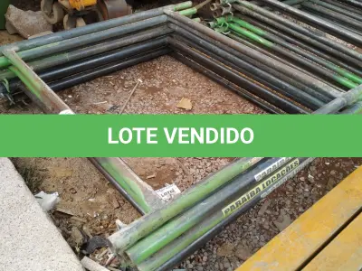 LOTE 186 - 10 PEÇAS ANDAIMES DE 1 X 1M. (NO ESTADO, NÃO SABEMOS SE FUNCIONA. LEILÃO NÃO TEM GARANTIA E NEM DEVOLUÇÃO, SUJEITO A POSSÍVEIS AVARIAS VISÍVEIS/OCULTAS E/OU AUSÊNCIA DE COMPONENTES)