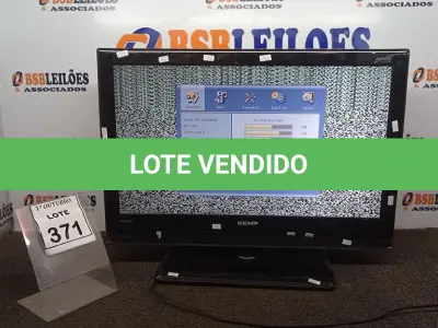 LOTE 371 - 01 TV LCD 26‘’ MARCA SEMP. (NO ESTADO) ATENÇÃO! FAZER A VISITAÇÃO ANTES DE ARREMATAR, NÃO SABEMOS SE FUNCIONA, LEILÃO NÃO TEM GARANTIA E NEM DEVOLUÇÃO, SUJEITO A POSSÍVEIS AVARIAS VISÍVEIS/OCULTAS E/OU AUSÊNCIA DE COMPONENTES.