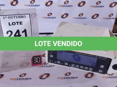 LOTE 241 - 01 OXÍMETRO DE PULSO. (NO ESTADO) ATENÇÃO! FAZER A VISITAÇÃO ANTES DE ARREMATAR, NÃO SABEMOS SE FUNCIONA, LEILÃO NÃO TEM GARANTIA E NEM DEVOLUÇÃO, SUJEITO A POSSÍVEIS AVARIAS VISÍVEIS/OCULTAS E/OU AUSÊNCIA DE COMPONENTES.