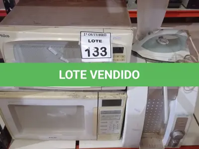 LOTE 133 - 02 MICRO-ONDAS MARCAS PHILCO E CCE, 03 PURIFICADORES DE ÁGUA, 01 FERRO DE PASSAR E 01 COPO DE LIQUIDIFICADOR. (NO ESTADO) ATENÇÃO! FAZER A VISITAÇÃO ANTES DE ARREMATAR, NÃO SABEMOS SE FUNCIONA, LEILÃO NÃO TEM GARANTIA E NEM DEVOLUÇÃO, SUJEITO A POSSÍVEIS AVARIAS VISÍVEIS/OCULTAS E/OU AUSÊNCIA DE COMPONENTES.