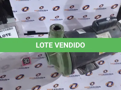 LOTE 325 - 01 BOMBA D’AGUA. (NO ESTADO) ATENÇÃO! FAZER A VISITAÇÃO ANTES DE ARREMATAR, NÃO SABEMOS SE FUNCIONA, LEILÃO NÃO TEM GARANTIA E NEM DEVOLUÇÃO, SUJEITO A POSSÍVEIS AVARIAS VISÍVEIS/OCULTAS E/OU AUSÊNCIA DE COMPONENTES.