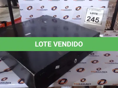 LOTE 245 - 01 GAVETA DE DINHEIRO. (NO ESTADO) ATENÇÃO! FAZER A VISITAÇÃO ANTES DE ARREMATAR, NÃO SABEMOS SE FUNCIONA, LEILÃO NÃO TEM GARANTIA E NEM DEVOLUÇÃO, SUJEITO A POSSÍVEIS AVARIAS VISÍVEIS/OCULTAS E/OU AUSÊNCIA DE COMPONENTES.