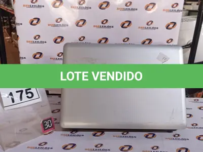 LOTE 175 - 01 NOTEBOOK MARCA TOSHIBA. (NO ESTADO) ATENÇÃO! FAZER A VISITAÇÃO ANTES DE ARREMATAR, NÃO SABEMOS SE FUNCIONA, LEILÃO NÃO TEM GARANTIA E NEM DEVOLUÇÃO, SUJEITO A POSSÍVEIS AVARIAS VISÍVEIS/OCULTAS E/OU AUSÊNCIA DE COMPONENTES.