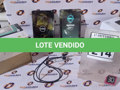 LOTE 214 - 02 TABLETS MODELO VENUE 7 16GB TELA HD 7’’ MARCA DELL. (NO ESTADO) ATENÇÃO! FAZER A VISITAÇÃO ANTES DE ARREMATAR, NÃO SABEMOS SE FUNCIONA, LEILÃO NÃO TEM GARANTIA E NEM DEVOLUÇÃO, SUJEITO A POSSÍVEIS AVARIAS VISÍVEIS/OCULTAS E/OU AUSÊNCIA DE COMPONENTES.
