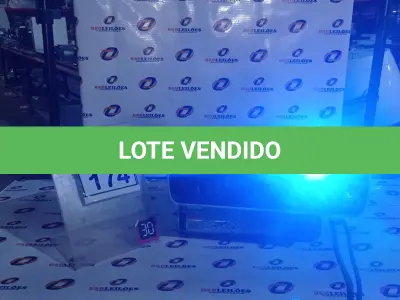 LOTE 174 - 01 PROJETOR COM CONTROLE MARCA SONY. (NO ESTADO) ATENÇÃO! FAZER A VISITAÇÃO ANTES DE ARREMATAR, NÃO SABEMOS SE FUNCIONA, LEILÃO NÃO TEM GARANTIA E NEM DEVOLUÇÃO, SUJEITO A POSSÍVEIS AVARIAS VISÍVEIS/OCULTAS E/OU AUSÊNCIA DE COMPONENTES.