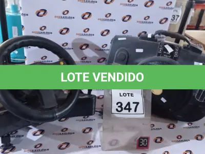 LOTE 347 - 01 VOLANTE GAMER E 01 CAIXA DE SOM AMPLIFICADA. (NO ESTADO) ATENÇÃO! FAZER A VISITAÇÃO ANTES DE ARREMATAR, NÃO SABEMOS SE FUNCIONA, LEILÃO NÃO TEM GARANTIA E NEM DEVOLUÇÃO, SUJEITO A POSSÍVEIS AVARIAS VISÍVEIS/OCULTAS E/OU AUSÊNCIA DE COMPONENTES.