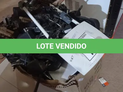 LOTE 138 - 01 LOTE COM GRANDE QUANTIDADE DE ROTEADORES, PLACAS ELETRÔNICAS CABOS E PERIFÉRICOS DIVERSOS. (NO ESTADO) ATENÇÃO! FAZER A VISITAÇÃO ANTES DE ARREMATAR, NÃO SABEMOS SE FUNCIONA, LEILÃO NÃO TEM GARANTIA E NEM DEVOLUÇÃO, SUJEITO A POSSÍVEIS AVARIAS VISÍVEIS/OCULTAS E/OU AUSÊNCIA DE COMPONENTES.