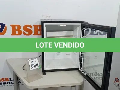 LOTE 084 - 01 FRIGOBAR. (NO ESTADO) ATENÇÃO! FAZER A VISITAÇÃO ANTES DE ARREMATAR, NÃO SABEMOS SE FUNCIONA, LEILÃO NÃO TEM GARANTIA E NEM DEVOLUÇÃO, SUJEITO A POSSÍVEIS AVARIAS VISÍVEIS/OCULTAS E/OU AUSÊNCIA DE COMPONENTES.