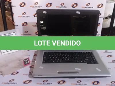 LOTE 175 - 01 NOTEBOOK MARCA TOSHIBA. (NO ESTADO) ATENÇÃO! FAZER A VISITAÇÃO ANTES DE ARREMATAR, NÃO SABEMOS SE FUNCIONA, LEILÃO NÃO TEM GARANTIA E NEM DEVOLUÇÃO, SUJEITO A POSSÍVEIS AVARIAS VISÍVEIS/OCULTAS E/OU AUSÊNCIA DE COMPONENTES.