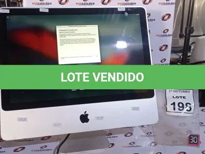 LOTE 198 - 01 IMAC APPLE. (NO ESTADO) ATENÇÃO! FAZER A VISITAÇÃO ANTES DE ARREMATAR, NÃO SABEMOS SE FUNCIONA, LEILÃO NÃO TEM GARANTIA E NEM DEVOLUÇÃO, SUJEITO A POSSÍVEIS AVARIAS VISÍVEIS/OCULTAS E/OU AUSÊNCIA DE COMPONENTES.