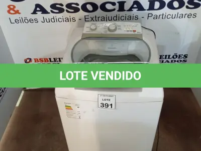 LOTE 391 - 01 MÁQUINA DE LAVAR 11KG 220V MARCA BRASTEMP. (NO ESTADO) ATENÇÃO! FAZER A VISITAÇÃO ANTES DE ARREMATAR, NÃO SABEMOS SE FUNCIONA, LEILÃO NÃO TEM GARANTIA E NEM DEVOLUÇÃO, SUJEITO A POSSÍVEIS AVARIAS VISÍVEIS/OCULTAS E/OU AUSÊNCIA DE COMPONENTES.