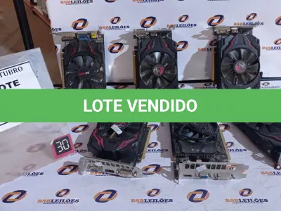 LOTE 188 - 06 PLACAS DE VÍDEO. (NO ESTADO) ATENÇÃO! FAZER A VISITAÇÃO ANTES DE ARREMATAR, NÃO SABEMOS SE FUNCIONA, LEILÃO NÃO TEM GARANTIA E NEM DEVOLUÇÃO, SUJEITO A POSSÍVEIS AVARIAS VISÍVEIS/OCULTAS E/OU AUSÊNCIA DE COMPONENTES.