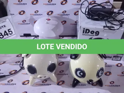 LOTE 345 - 02 CAIXINHAS DE SOM BLUETOOTH E 01 MATA MOSCAS. (NO ESTADO) ATENÇÃO! FAZER A VISITAÇÃO ANTES DE ARREMATAR, NÃO SABEMOS SE FUNCIONA, LEILÃO NÃO TEM GARANTIA E NEM DEVOLUÇÃO, SUJEITO A POSSÍVEIS AVARIAS VISÍVEIS/OCULTAS E/OU AUSÊNCIA DE COMPONENTES.