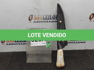 LOTE 020 - 01 FACA ARTESANAL NOSSA SENHORA AÇO CARBONO E CABO DE OSSO 39CM. (NO ESTADO) ATENÇÃO! FAZER A VISITAÇÃO ANTES DE ARREMATAR, NÃO SABEMOS SE FUNCIONA, LEILÃO NÃO TEM GARANTIA E NEM DEVOLUÇÃO, SUJEITO A POSSÍVEIS AVARIAS VISÍVEIS/OCULTAS E/OU AUSÊNCIA DE COMPONENTES.