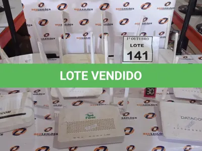 LOTE 141 - 08 ROTEADORES. (NO ESTADO) ATENÇÃO! FAZER A VISITAÇÃO ANTES DE ARREMATAR, NÃO SABEMOS SE FUNCIONA, LEILÃO NÃO TEM GARANTIA E NEM DEVOLUÇÃO, SUJEITO A POSSÍVEIS AVARIAS VISÍVEIS/OCULTAS E/OU AUSÊNCIA DE COMPONENTES.