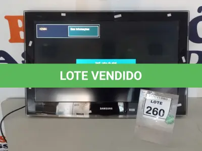 LOTE 260 - 01 TV LCD 32’’ MARCA SAMSUNG. (NO ESTADO) ATENÇÃO! FAZER A VISITAÇÃO ANTES DE ARREMATAR, NÃO SABEMOS SE FUNCIONA, LEILÃO NÃO TEM GARANTIA E NEM DEVOLUÇÃO, SUJEITO A POSSÍVEIS AVARIAS VISÍVEIS/OCULTAS E/OU AUSÊNCIA DE COMPONENTES.