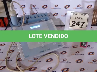 LOTE 247 - 01 APARELHO DE ESTÉTICA FACIAL STIMULUS FACE. (NO ESTADO) ATENÇÃO! FAZER A VISITAÇÃO ANTES DE ARREMATAR, NÃO SABEMOS SE FUNCIONA, LEILÃO NÃO TEM GARANTIA E NEM DEVOLUÇÃO, SUJEITO A POSSÍVEIS AVARIAS VISÍVEIS/OCULTAS E/OU AUSÊNCIA DE COMPONENTES.