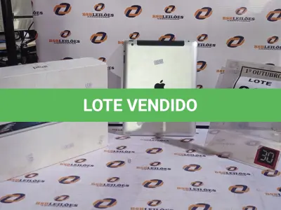 LOTE 200 - 01 IPAD. (NO ESTADO) ATENÇÃO! FAZER A VISITAÇÃO ANTES DE ARREMATAR, NÃO SABEMOS SE FUNCIONA, LEILÃO NÃO TEM GARANTIA E NEM DEVOLUÇÃO, SUJEITO A POSSÍVEIS AVARIAS VISÍVEIS/OCULTAS E/OU AUSÊNCIA DE COMPONENTES.