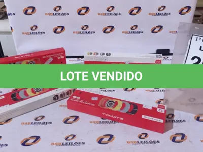 LOTE 209 - 04 RELÓGIOS SMARTWATCH. (NO ESTADO) ATENÇÃO! FAZER A VISITAÇÃO ANTES DE ARREMATAR, NÃO SABEMOS SE FUNCIONA, LEILÃO NÃO TEM GARANTIA E NEM DEVOLUÇÃO, SUJEITO A POSSÍVEIS AVARIAS VISÍVEIS/OCULTAS E/OU AUSÊNCIA DE COMPONENTES.