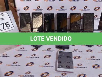 LOTE 176 - 10 CELULARES MARCA POSITIVO. (NO ESTADO) ATENÇÃO! FAZER A VISITAÇÃO ANTES DE ARREMATAR, NÃO SABEMOS SE FUNCIONA, LEILÃO NÃO TEM GARANTIA E NEM DEVOLUÇÃO, SUJEITO A POSSÍVEIS AVARIAS VISÍVEIS/OCULTAS E/OU AUSÊNCIA DE COMPONENTES