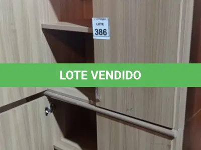 LOTE 386 - 02 ARMÁRIOS BAIXOS DE MADEIRA COM 02 PORTAS. (NO ESTADO) ATENÇÃO! FAZER A VISITAÇÃO ANTES DE ARREMATAR, NÃO SABEMOS SE FUNCIONA, LEILÃO NÃO TEM GARANTIA E NEM DEVOLUÇÃO, SUJEITO A POSSÍVEIS AVARIAS VISÍVEIS/OCULTAS E/OU AUSÊNCIA DE COMPONENTES.