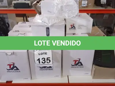LOTE 135 - 01 LOTE COM GRANDE QUANTIDADE DE MÁSCARAS DESCARTÁVEIS TIPO CONCHA E 02 MÓDULOS DE EXPANSÃO TELEFÔNICO MARCA POLYCOM. (NO ESTADO) ATENÇÃO! FAZER A VISITAÇÃO ANTES DE ARREMATAR, NÃO SABEMOS SE FUNCIONA, LEILÃO NÃO TEM GARANTIA E NEM DEVOLUÇÃO, SUJEITO A POSSÍVEIS AVARIAS VISÍVEIS/OCULTAS E/OU AUSÊNCIA DE COMPONENTES.