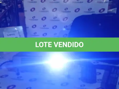 LOTE 180 - 01 PROJETOR MODELO CP-5318 MARCA HITACHI. (NO ESTADO) ATENÇÃO! FAZER A VISITAÇÃO ANTES DE ARREMATAR, NÃO SABEMOS SE FUNCIONA, LEILÃO NÃO TEM GARANTIA E NEM DEVOLUÇÃO, SUJEITO A POSSÍVEIS AVARIAS VISÍVEIS/OCULTAS E/OU AUSÊNCIA DE COMPONENTES.